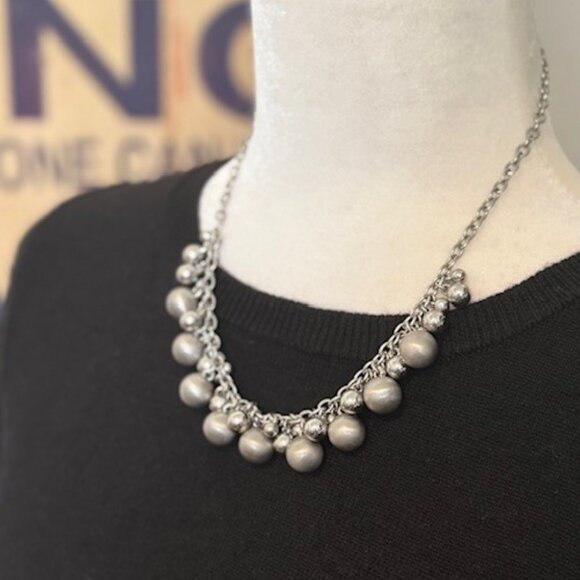 Lia Sophia Jewelry - Lia Sophia "POP THE BUBBLY" Necklace